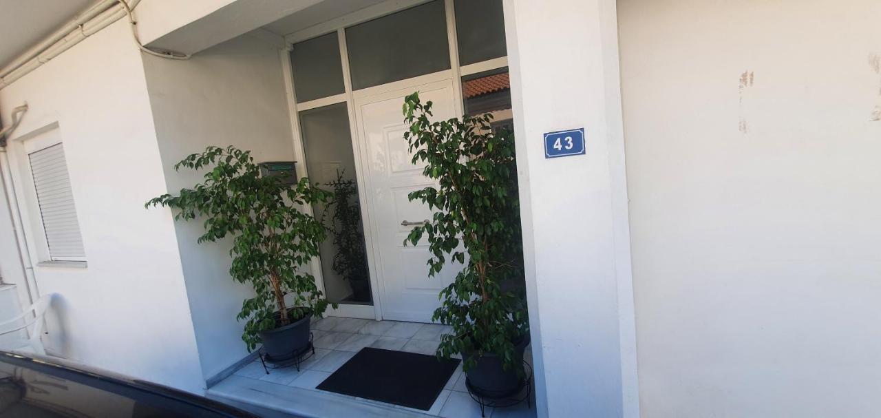 City Garden Preveza Buitenkant foto